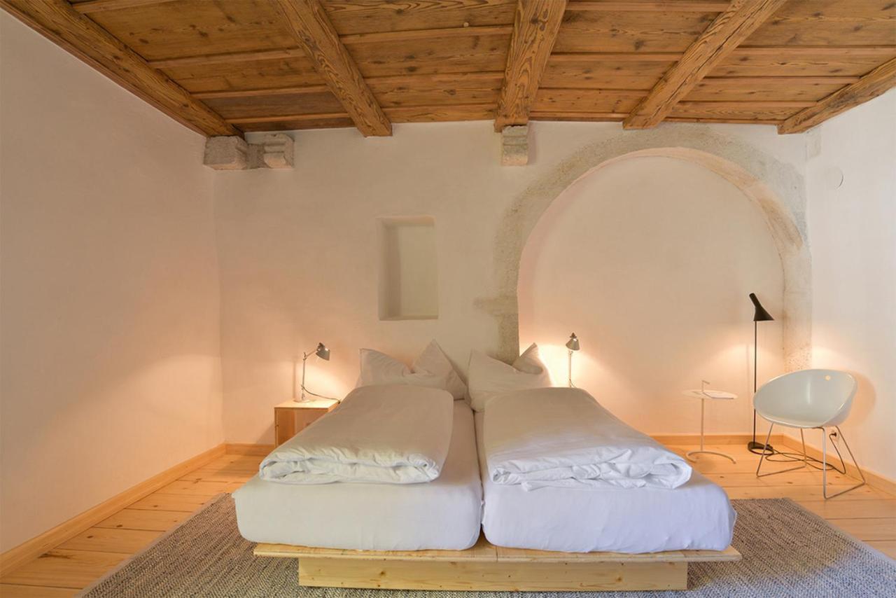 Auberge Du Mouton Порентруи Екстериор снимка